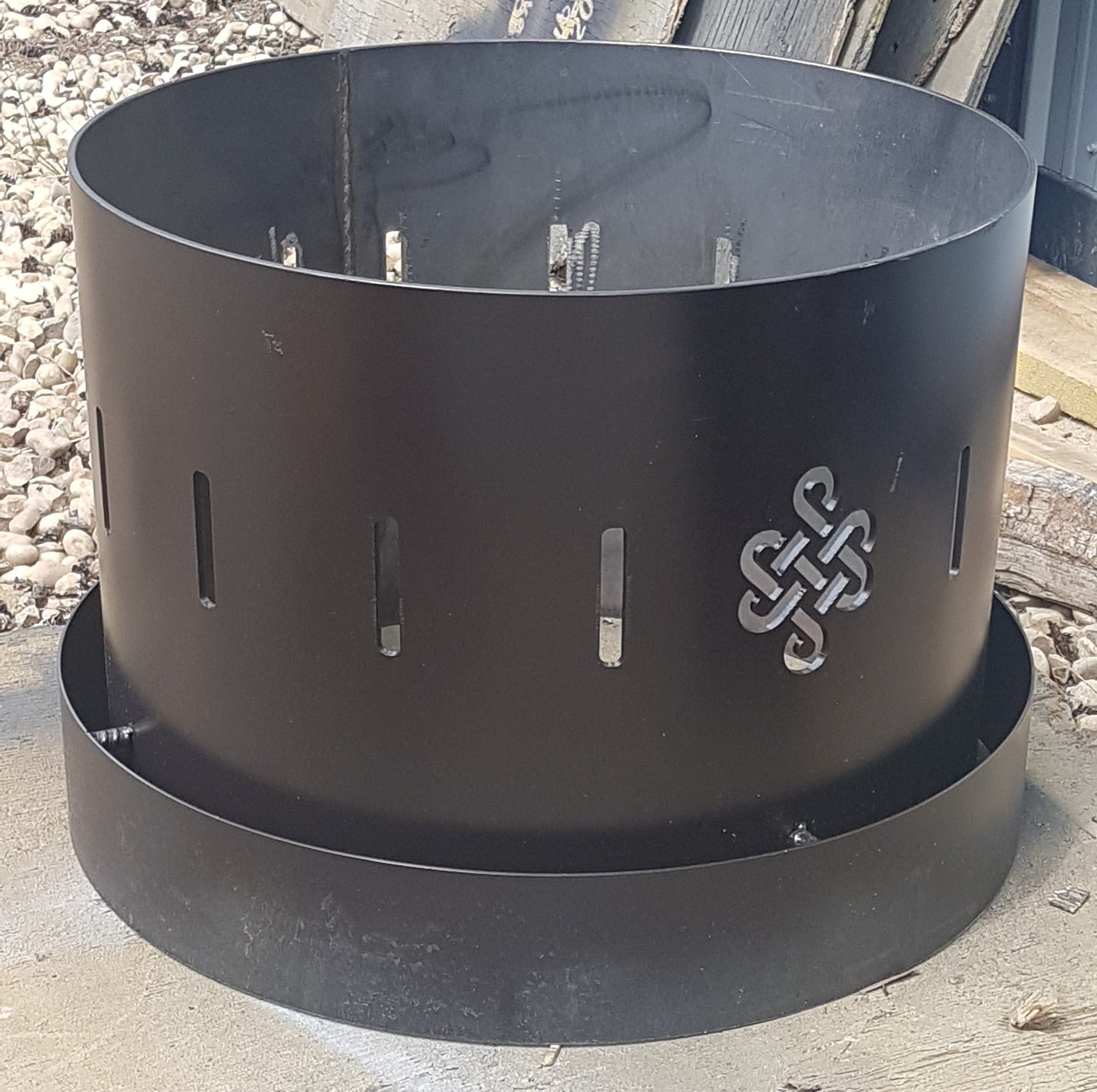 Round Fire Pit - 30"