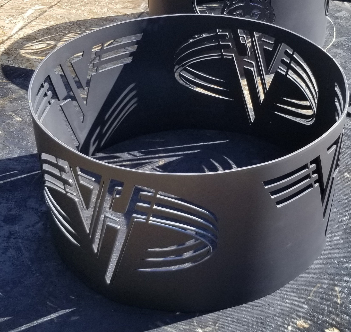 Round Fire Pit - 30"