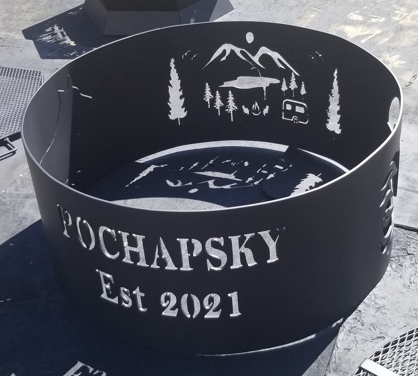 Round Fire Pit - 30"