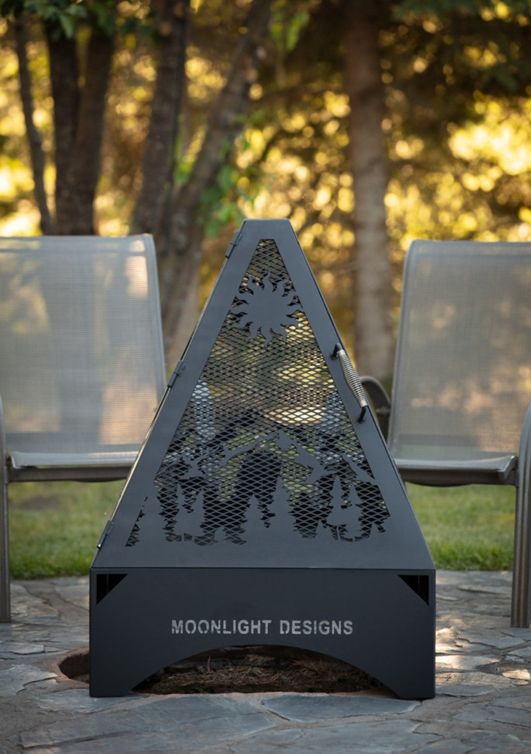 Fire Pit - 4-Sided Pyramid