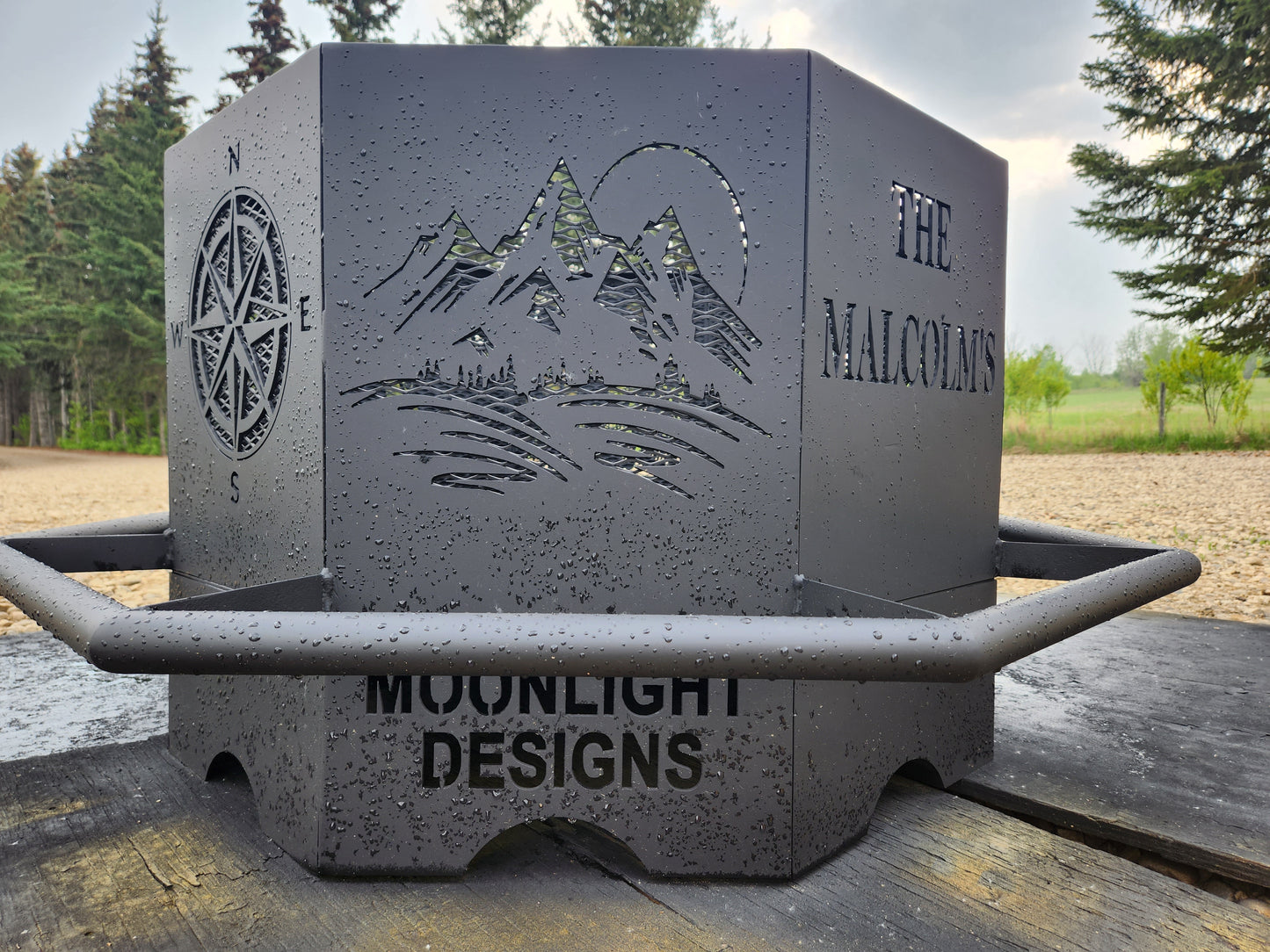 8 Sided Octagon Fire Pit, 36" with Base and Feet