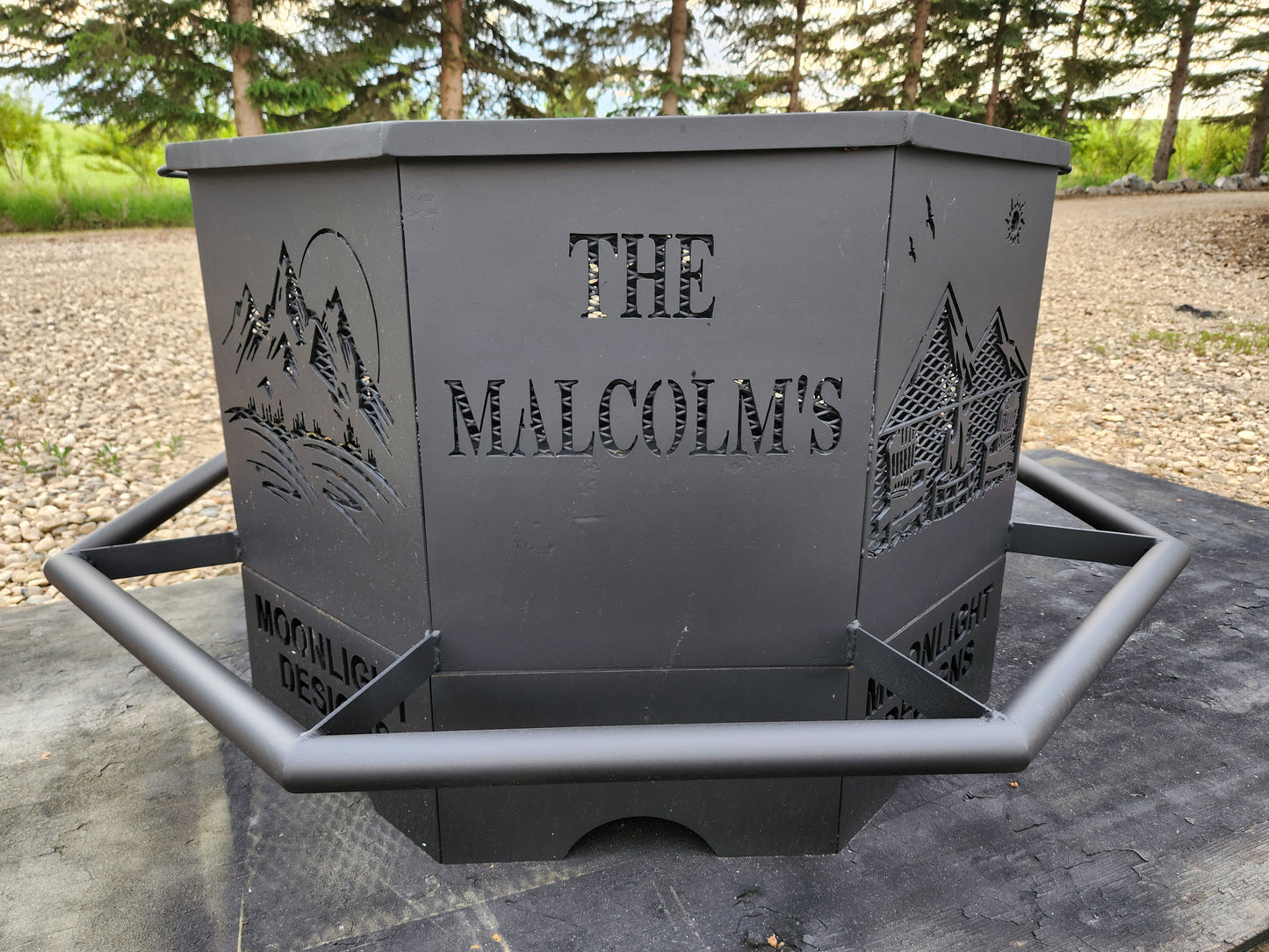 8 Sided Octagon Fire Pit, 32" with Base and Feet